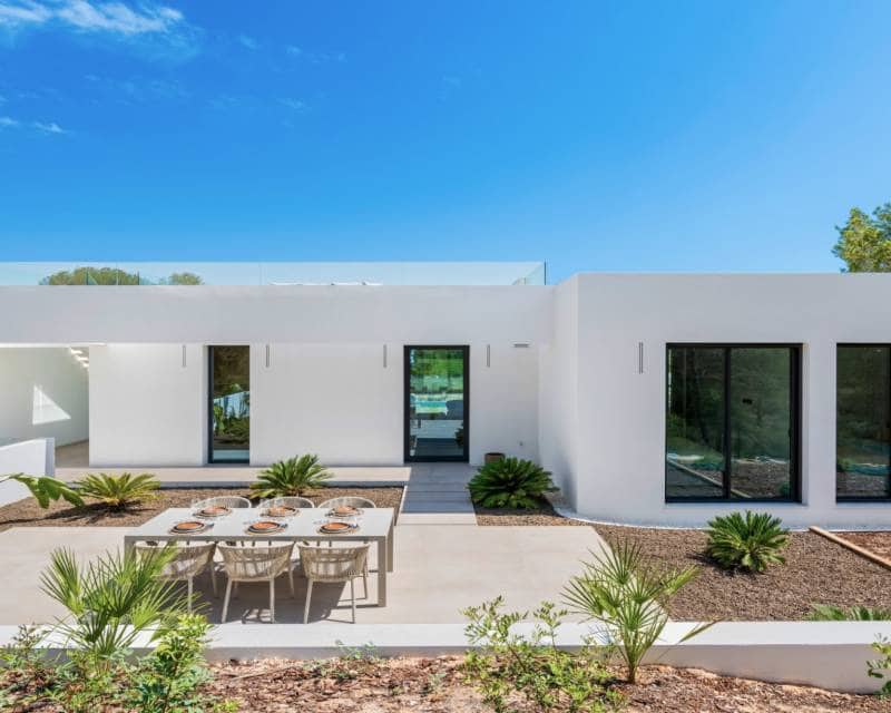 4 slaapkamer Villa te koop in Las Colinas Golf met zwembad - € 1.875.000 (Ref: 8499226)