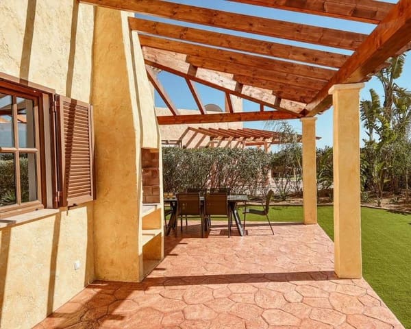 4 camera da letto Villa in vendita in Las Cunas, Cuevas del Almanzora con piscina garage - 406.850 € (Rif: 8500939)