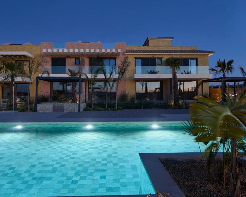 2 soveværelse Rækkehus til salg i Las Cunas med swimmingpool - € 300.000 (Ref: 8505065)