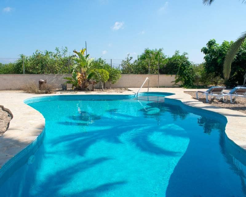 3 soveværelse Villa til salg i El Raso med swimmingpool - € 595.000 (Ref: 8506894)