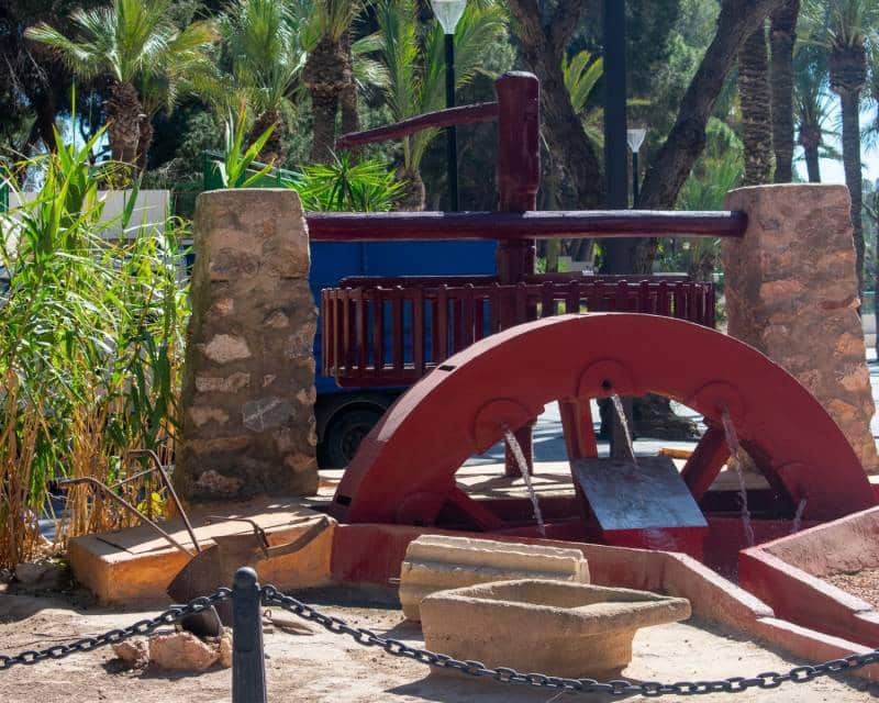 Kommersiell til salgs i Guardamar del Segura - € 415 000 (Ref: 8517315)