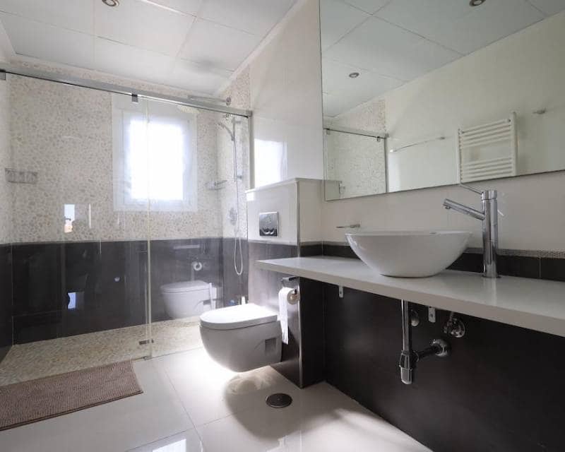 3 bedroom Villa for sale in Ciudad Quesada with pool garage - € 860,000 (Ref: 8520483)