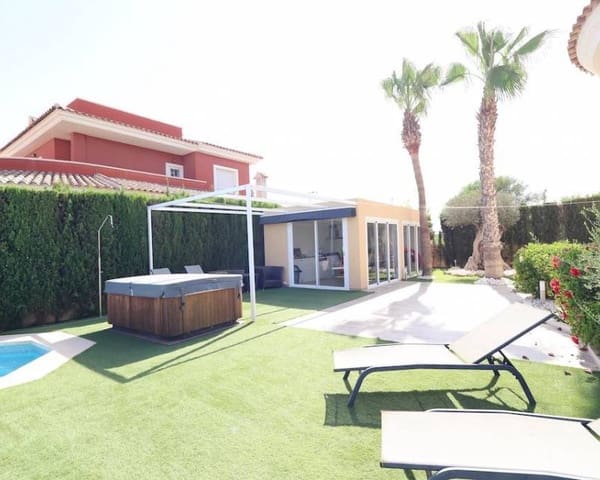 3 bedroom Villa for sale in Ciudad Quesada, Rojales with pool garage - € 860,000 (Ref: 8520483)
