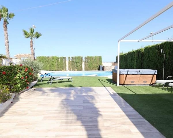 3 bedroom Villa for sale in Ciudad Quesada, Rojales with pool garage - € 860,000 (Ref: 8520483)