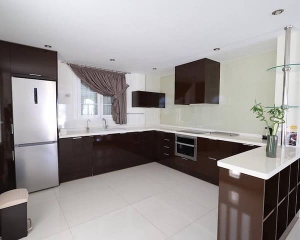 3 bedroom Villa for sale in Ciudad Quesada, Rojales with pool garage - € 860,000 (Ref: 8520483)