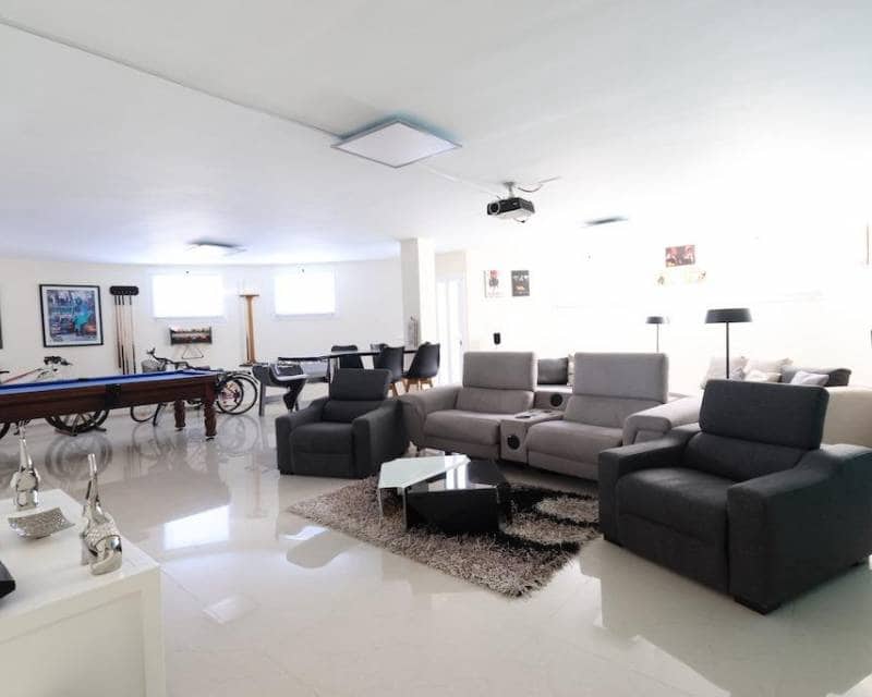 3 bedroom Villa for sale in Ciudad Quesada with pool garage - € 860,000 (Ref: 8520483)