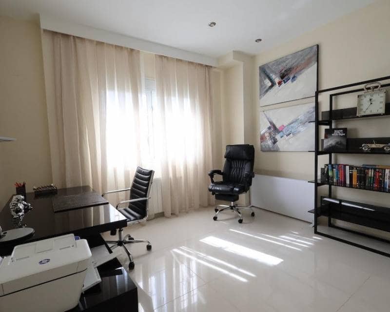 3 bedroom Villa for sale in Ciudad Quesada with pool garage - € 860,000 (Ref: 8520483)