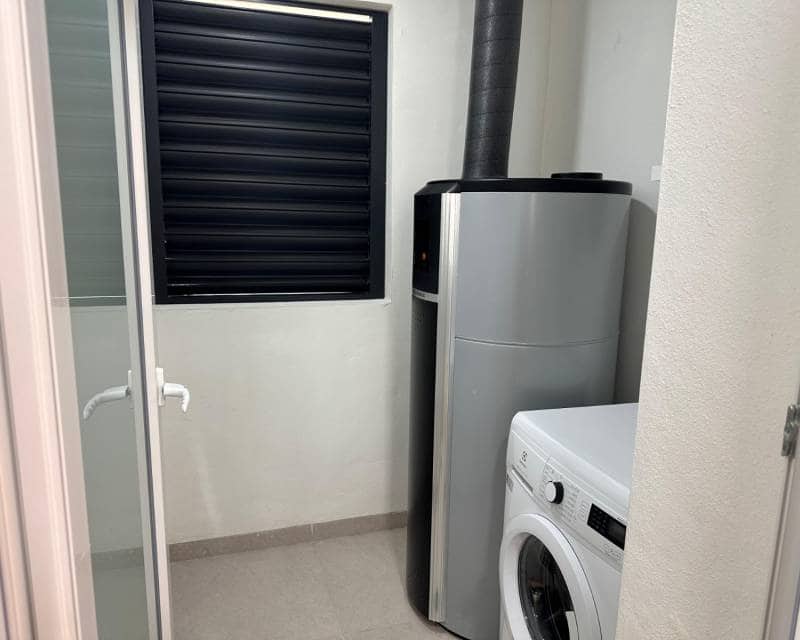 2 soveværelse Byhus til salg i Torrevieja med swimmingpool - € 326.000 (Ref: 8524767)