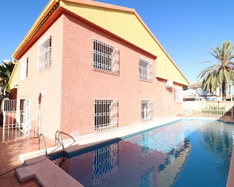 5 soveværelse Villa til salg i Cabo Roig med swimmingpool garage - € 760.000 (Ref: 8531114)