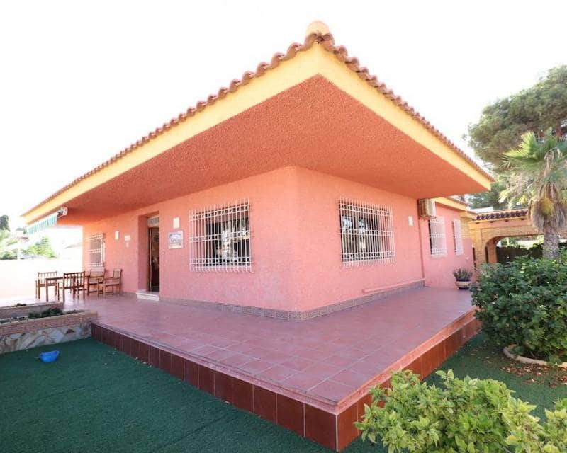 5 soveværelse Villa til salg i Cabo Roig med swimmingpool garage - € 760.000 (Ref: 8531114)