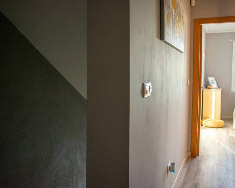 3 soverom Rekkehus til salgs i Torrevieja med svømmebasseng garasje - € 299 000 (Ref: 8533101)