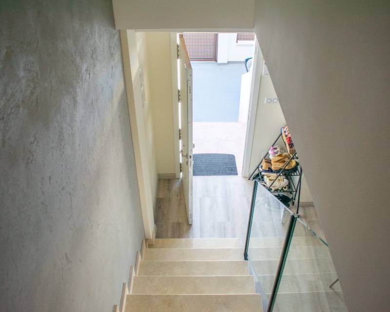 3 soverom Rekkehus til salgs i Torrevieja med svømmebasseng garasje - € 299 000 (Ref: 8533101)