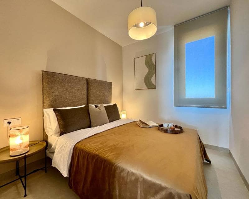 2 slaapkamer Penthouse te koop in La Manga del Mar Menor met zwembad garage - € 325.000 (Ref: 8535596)