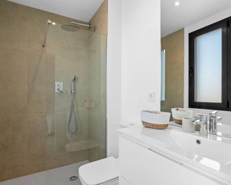 2 bedroom Penthouse for sale in La Manga del Mar Menor with pool garage - € 325,000 (Ref: 8535596)