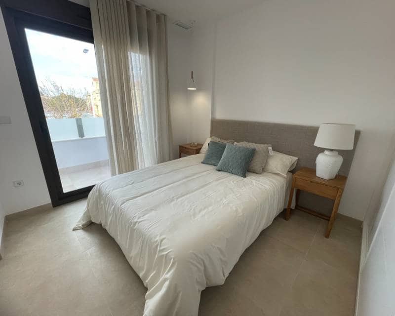 3 sypialnia Willa na sprzedaż w San Pedro del Pinatar z basenem garażem - 419 900 € (Ref: 8536982)