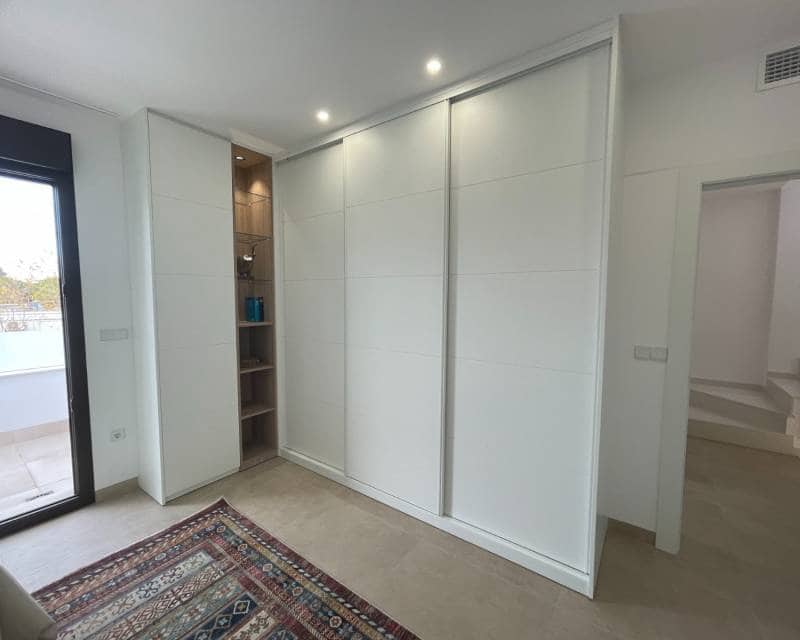 3 sypialnia Willa na sprzedaż w San Pedro del Pinatar z basenem garażem - 419 900 € (Ref: 8536982)