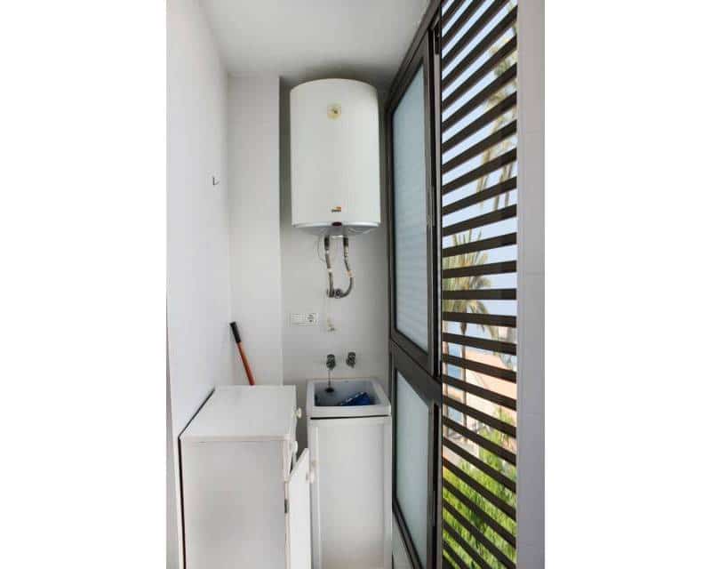 4 slaapkamer Strandappartement te koop in Santa Pola met garage - € 398.000 (Ref: 8545935)