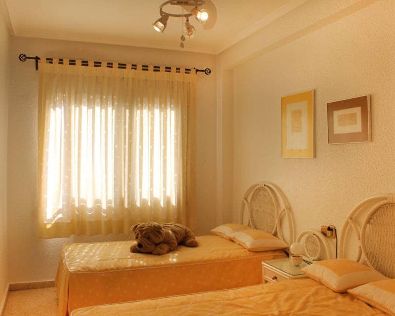 4 slaapkamer Strandappartement te koop in Santa Pola met garage - € 398.000 (Ref: 8545935)