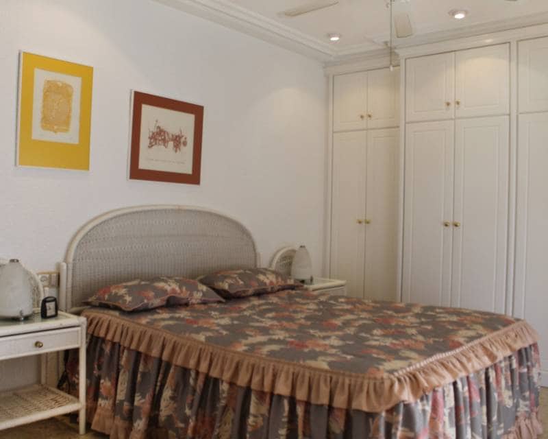 4 slaapkamer Strandappartement te koop in Santa Pola met garage - € 398.000 (Ref: 8545935)