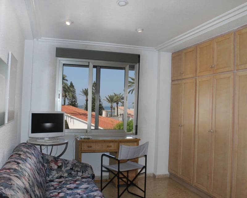4 slaapkamer Strandappartement te koop in Santa Pola met garage - € 398.000 (Ref: 8545935)