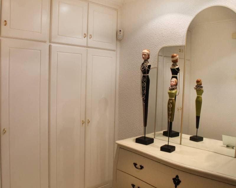 4 slaapkamer Strandappartement te koop in Santa Pola met garage - € 398.000 (Ref: 8545935)