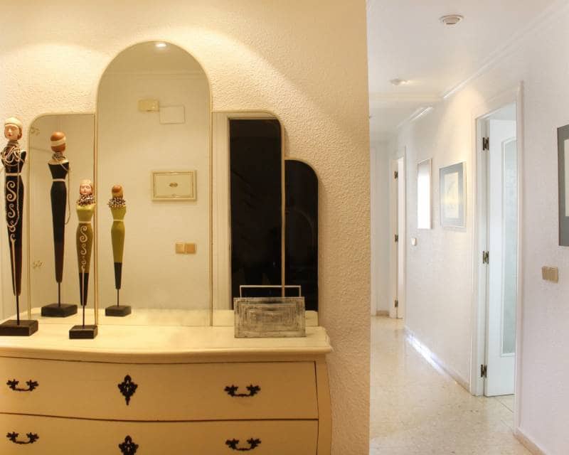 4 slaapkamer Strandappartement te koop in Santa Pola met garage - € 398.000 (Ref: 8545935)