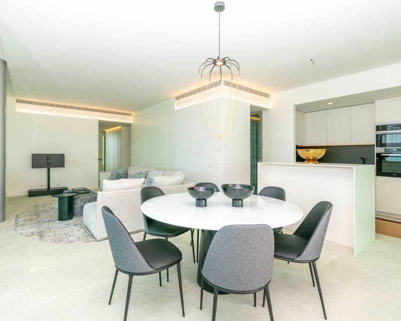 Apartamento de 4 habitaciones en Calpe / Calp en venta con piscina garaje - 1.600.000 € (Ref: 8550008)