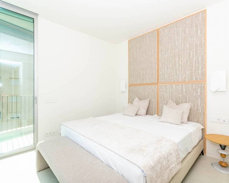 Apartamento de 4 habitaciones en Calpe / Calp en venta con piscina garaje - 1.600.000 € (Ref: 8550008)