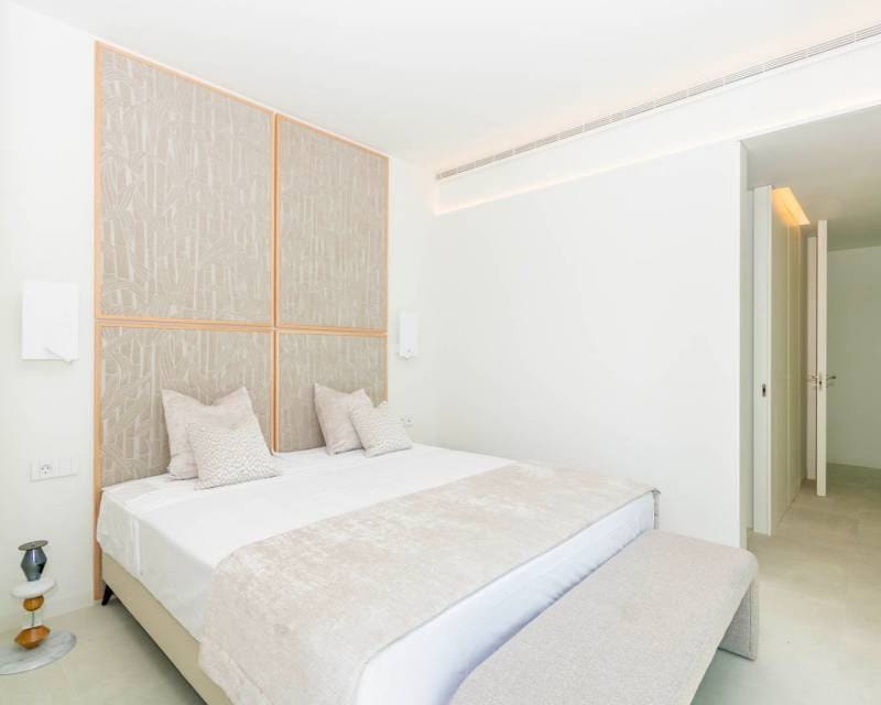 Apartamento de 4 habitaciones en Calpe / Calp en venta con piscina garaje - 1.600.000 € (Ref: 8550008)