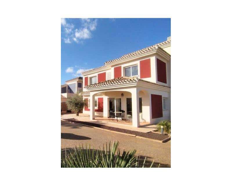 4 chambre Villa/Maison à vendre à Purias - 294 000 € (Ref: 8553157)