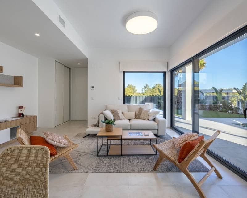 3 bedroom Villa for sale in Finestrat with pool - € 535,000 (Ref: 8555212)