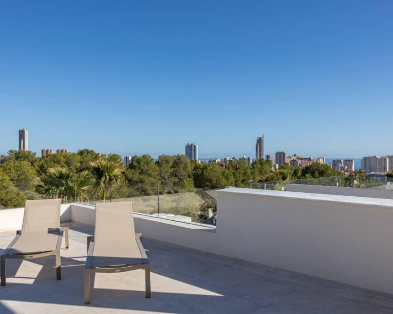 3 bedroom Villa for sale in Finestrat with pool - € 535,000 (Ref: 8555212)