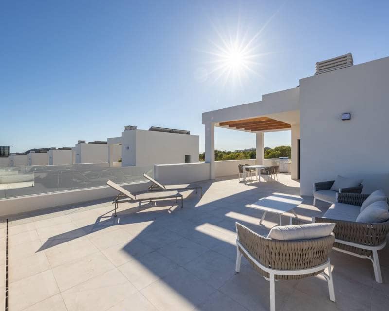 3 bedroom Villa for sale in Finestrat with pool - € 535,000 (Ref: 8555212)