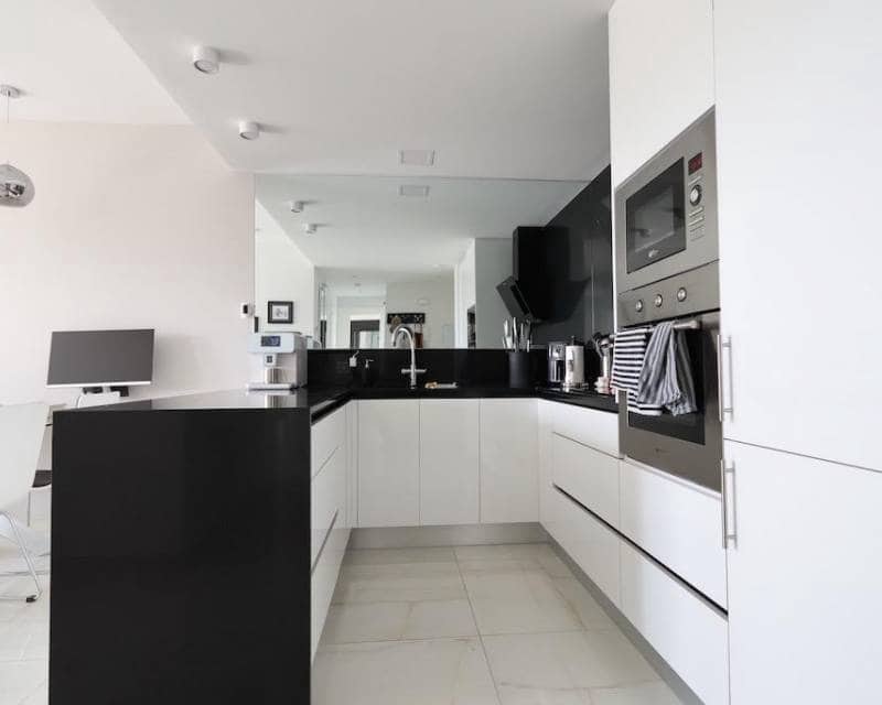 2 soveværelse Lejlighed til salg i Las Mimosas med swimmingpool garage - € 269.000 (Ref: 8583254)