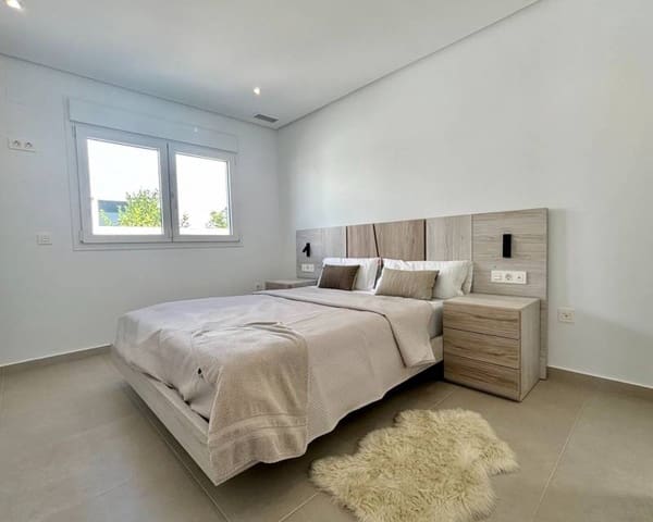 Chalet de 3 habitaciones en Benijófar en venta con piscina garaje - 478.732 € (Ref: 8598119)