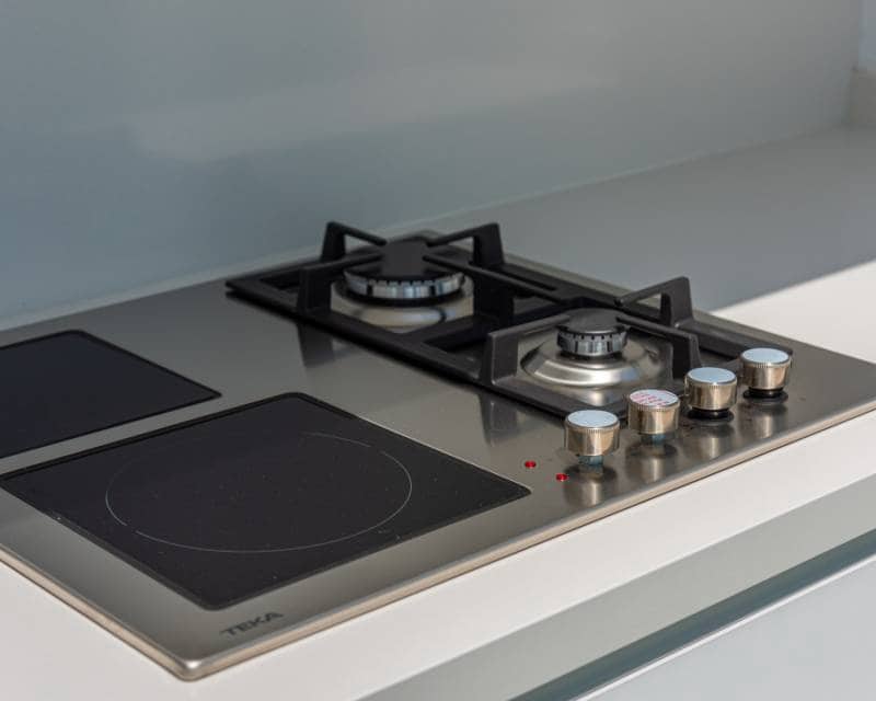 3 Zimmer Villa zu verkaufen in Los Alcazares mit Pool Garage - 749.900 € (Ref: 8609204)