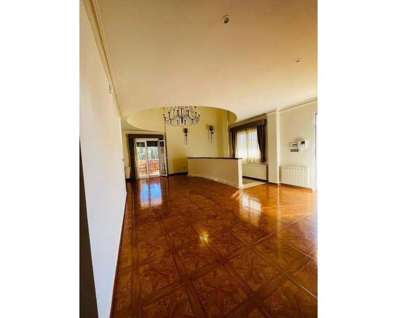 4 bedroom Villa for sale in Torrevieja with pool garage - € 589,000 (Ref: 8611734)