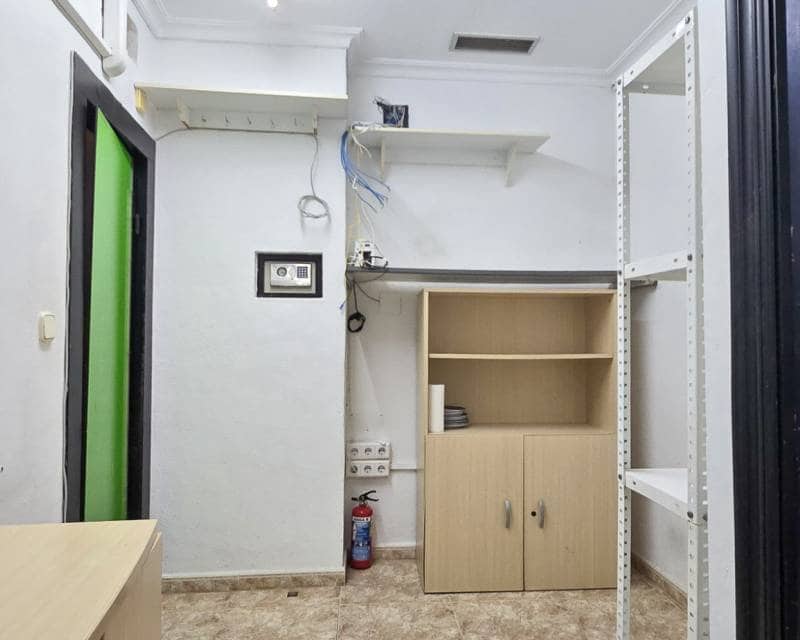 1 soveværelse Erhverv til salg i Guardamar del Segura - € 222.200 (Ref: 8635837)