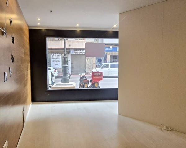 1 sypialnia Komercyjne na sprzedaż w Zona Pueblo, Guardamar del Segura - 222 200 € (Ref: 8635837)