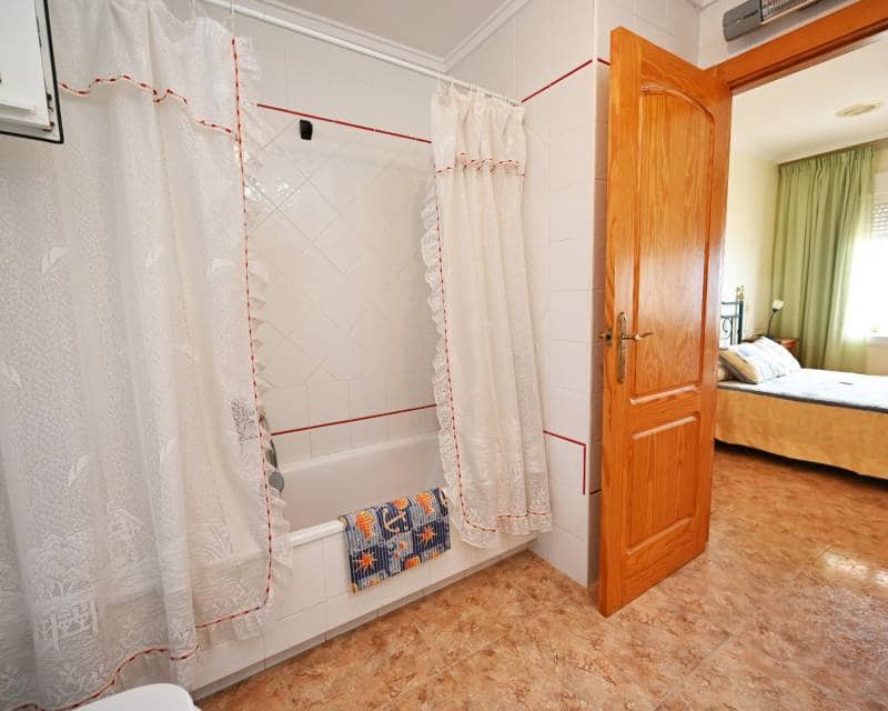 3 soverom Strandleiligheter til salgs i La Mata med garasje - € 360 000 (Ref: 8643908)