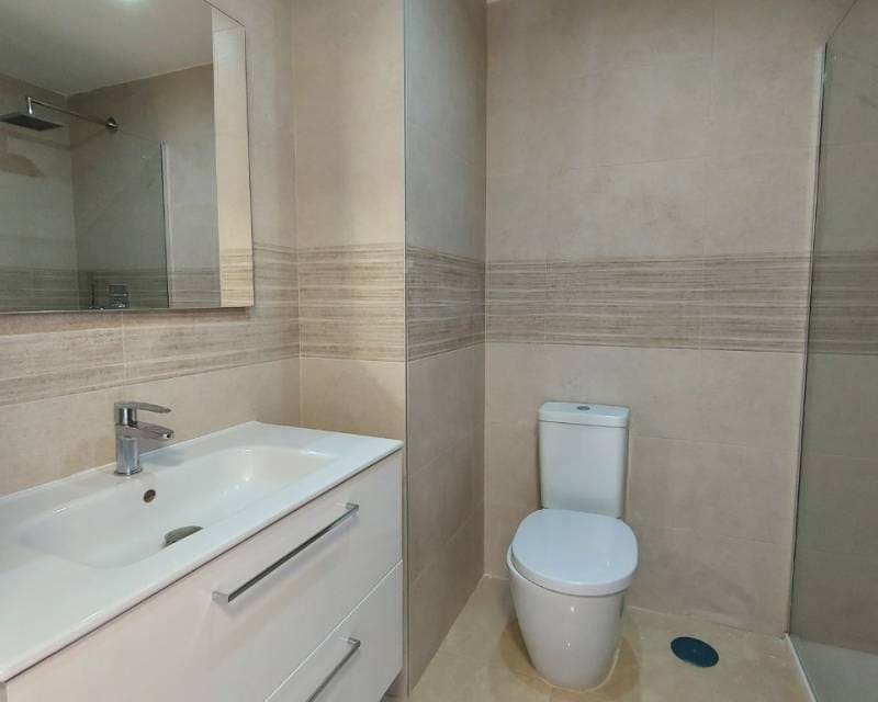 3 quarto Penthouse para venda em Villamartin com piscina - 370 000 € (Ref: 8660872)