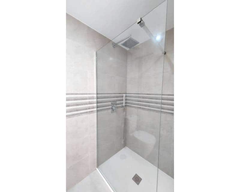 3 camera da letto Appartamento in vendita in Villamartin con piscina - 360.000 € (Rif: 8660873)