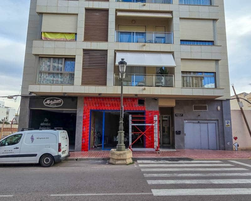1 chambre Local Commercial à vendre à Guardamar del Segura - 360 000 € (Ref: 8668689)
