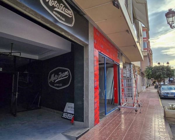 1 bedroom Commercial for sale in Zona Pueblo, Guardamar del Segura - € 360,000 (Ref: 8668689)