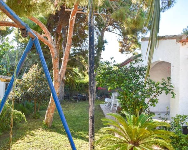 4 bedroom Villa for sale in Punta Prima, Orihuela - € 560,000 (Ref: 8677242)