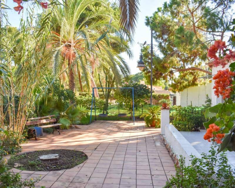 4 bedroom Villa for sale in Orihuela Costa - € 560,000 (Ref: 8677242)