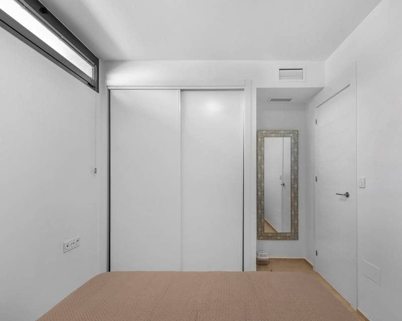 5 slaapkamer Villa te koop in Orihuela Costa met zwembad garage - € 950.000 (Ref: 8680895)