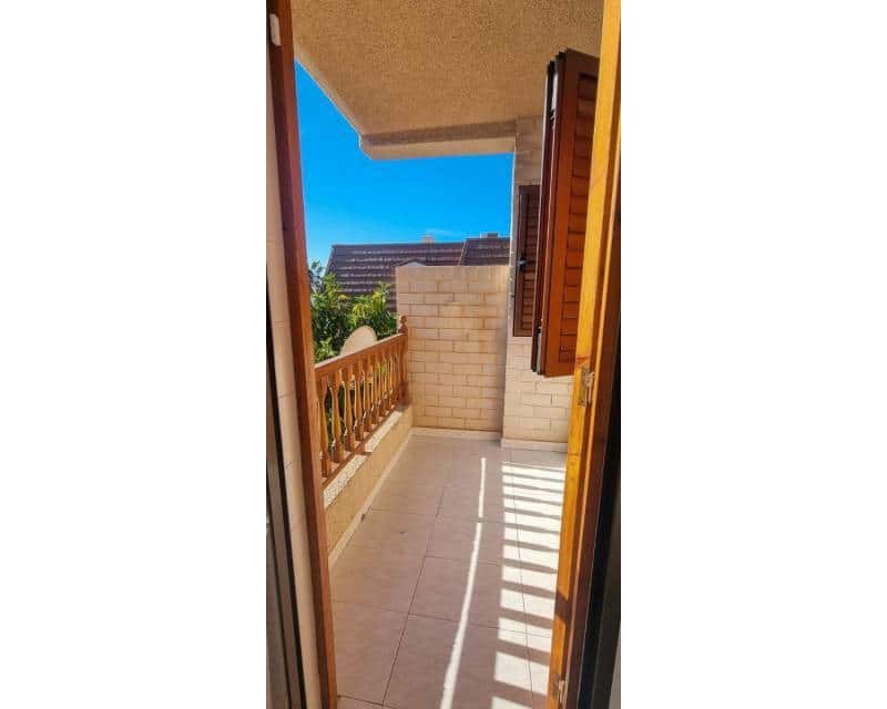 4 soveværelse Rækkehus til salg i Santa Pola med garage - € 845.000 (Ref: 8687147)