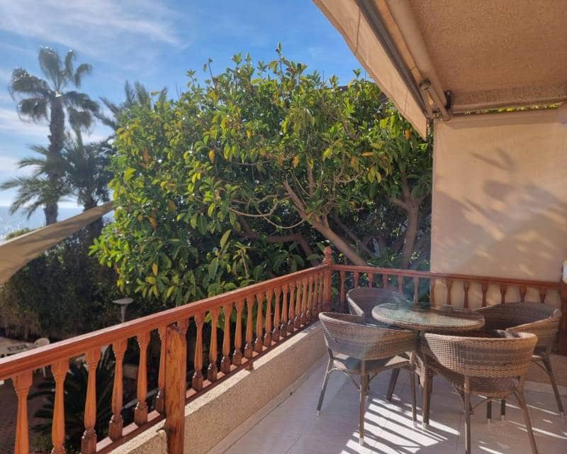 4 soveværelse Rækkehus til salg i Santa Pola med garage - € 845.000 (Ref: 8687147)