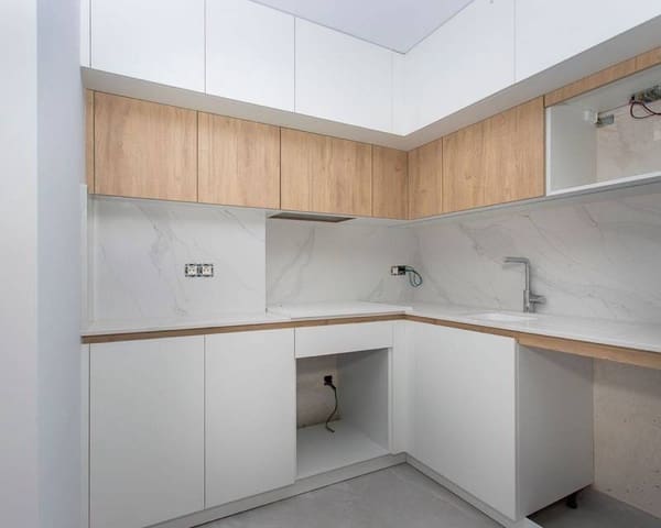 2 bedroom Beach Apartment for sale in Las Piscinas Naturales, Torrevieja with pool - € 300,000 (Ref: 8690729)